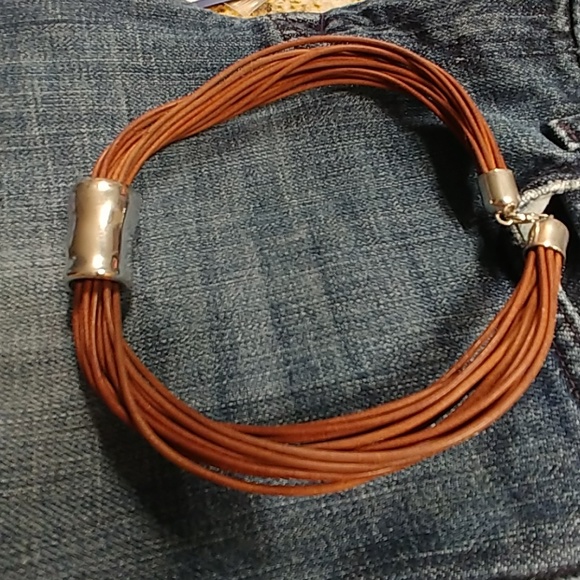 Silpada Leather/Silver Necklace - Picture 2 of 3